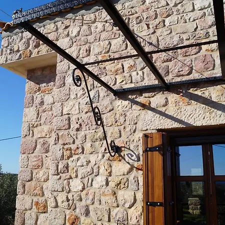 Niko's Stone Pensjonat