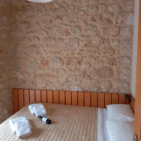 Niko's Stone