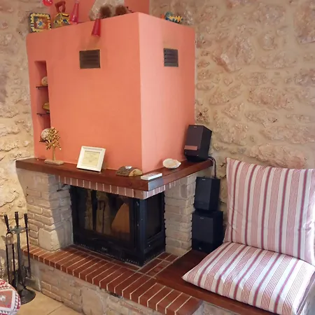Niko's Stone Guest house *