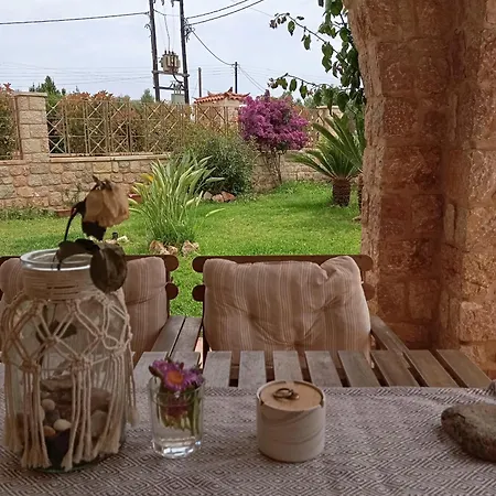 Niko's Stone ゲストハウス 4*