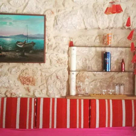 Niko's Stone Guest house