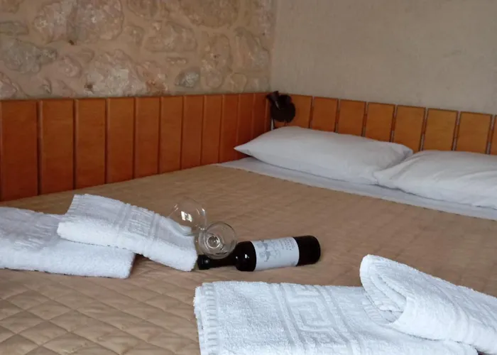 Pensionat Niko's Stone